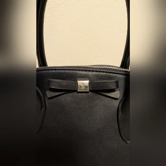 Nine West Elegant Navy Handbag with Bow Accent - Picture 4 of 9
